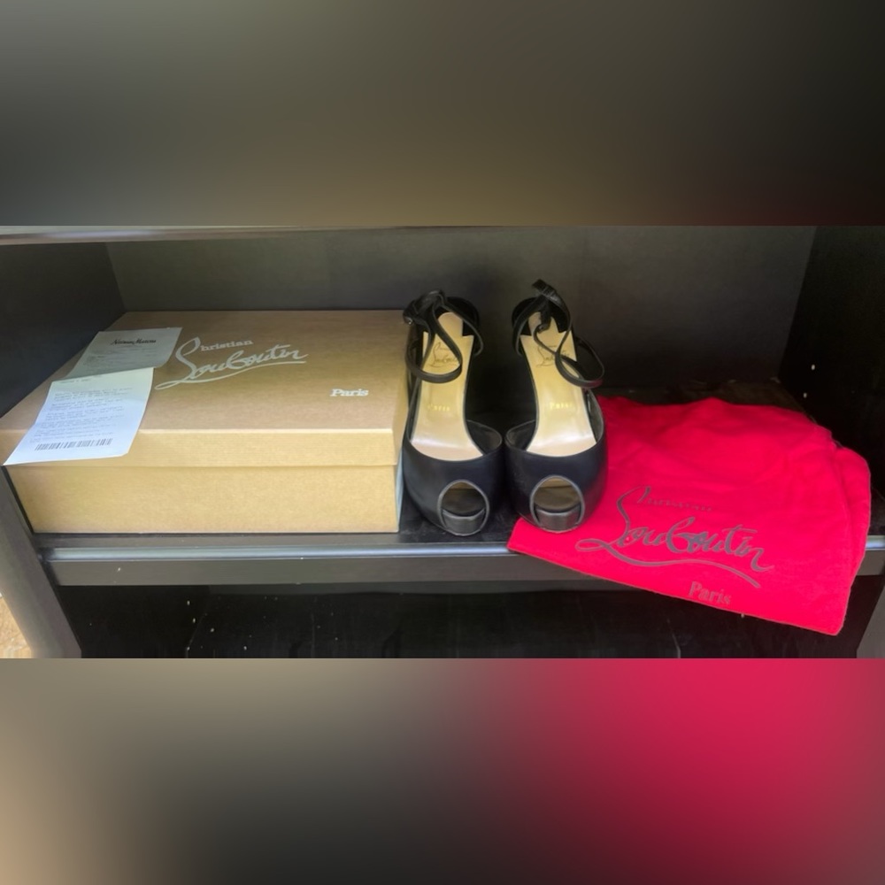 Barely used Christian Louboutin shoes